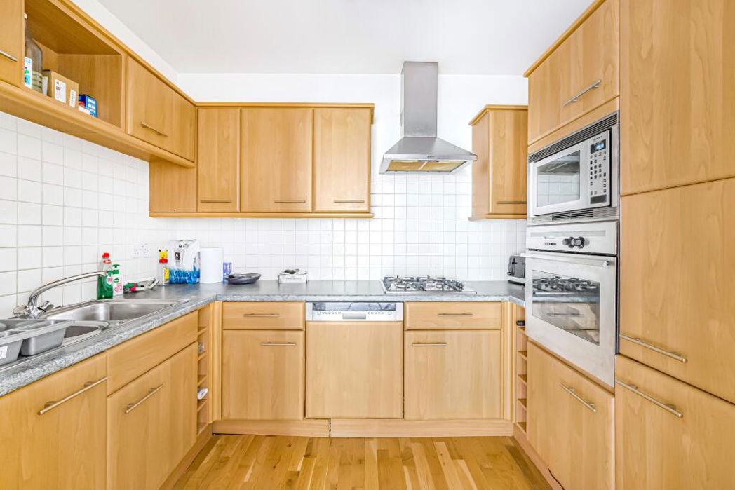 Property image 5 of 23