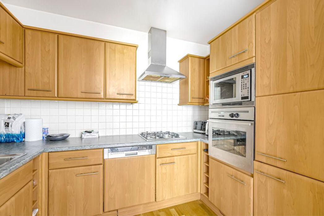 Property image 6 of 23