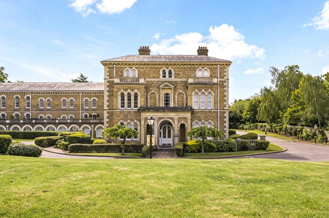 Property image 18 of 23