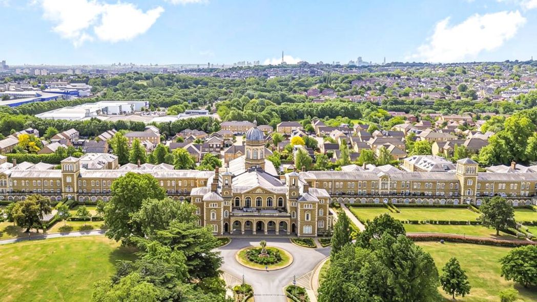 Property image 21 of 23
