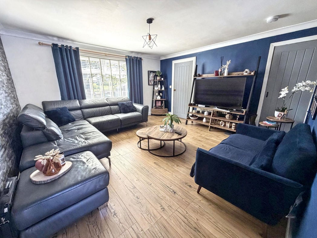 Property image 5 of 20