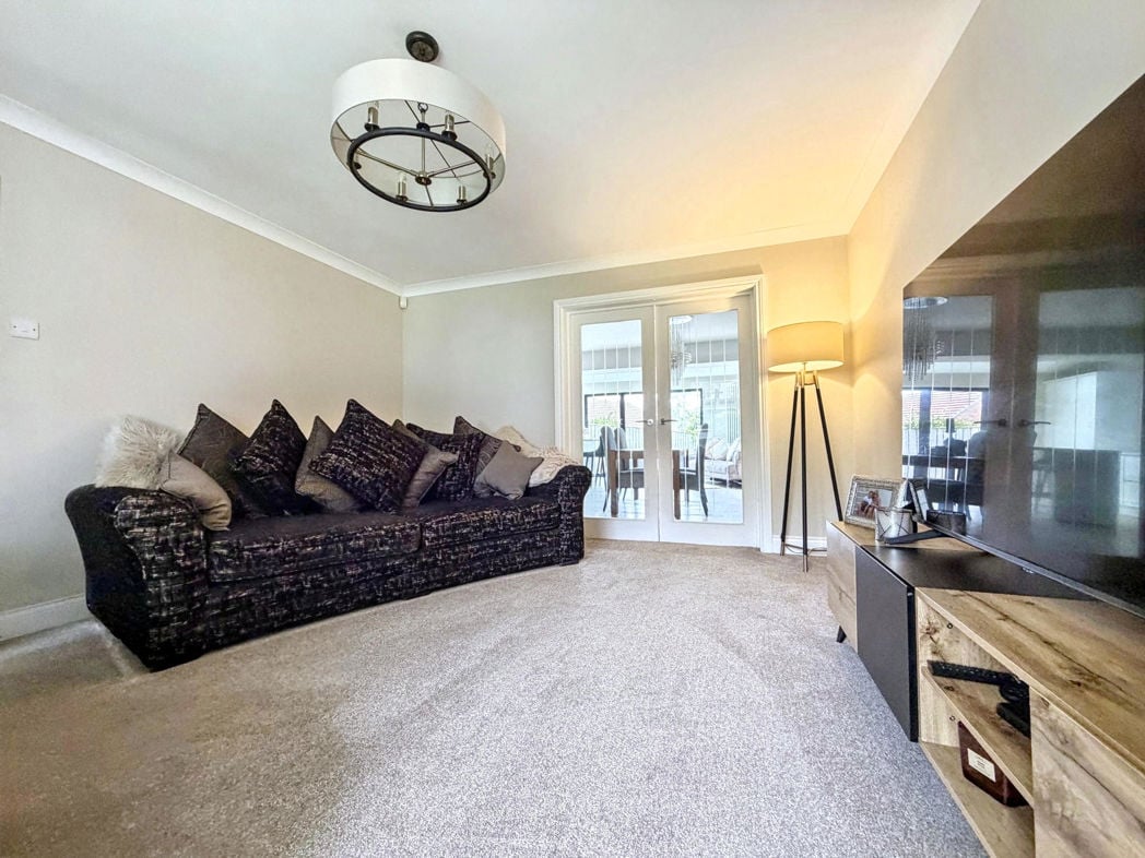 Property image 7 of 30