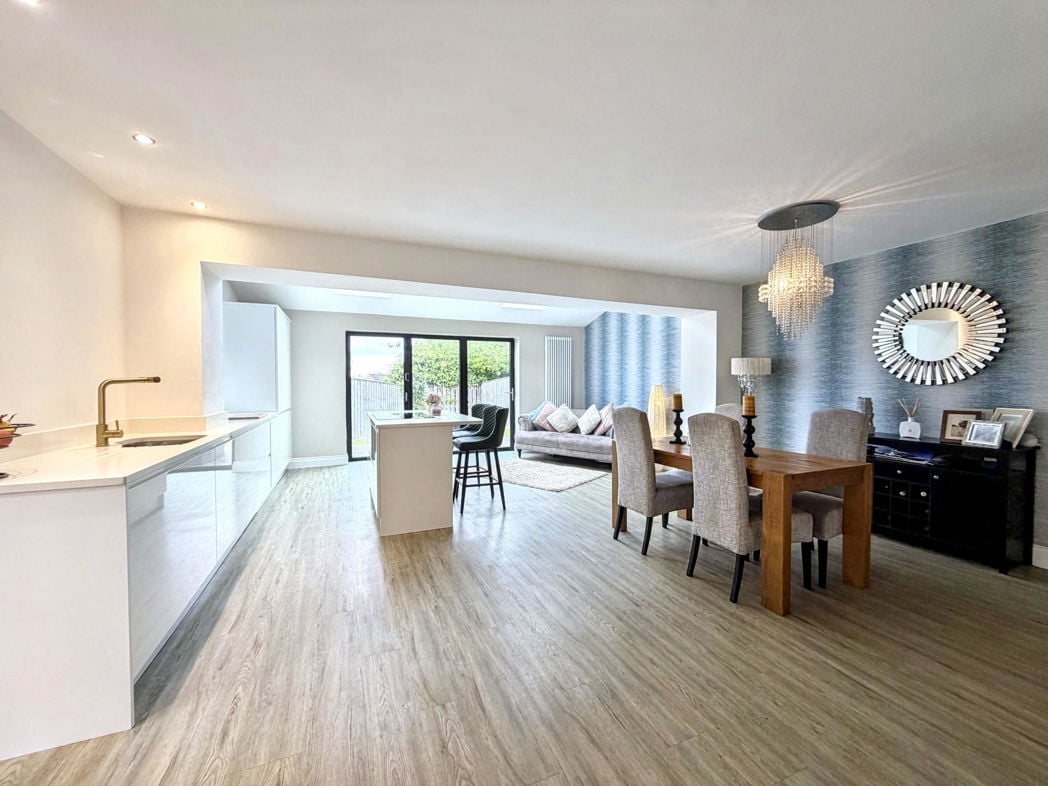 Property image 2 of 30