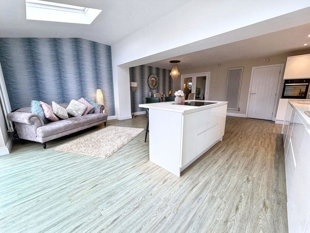 Property image 13 of 30