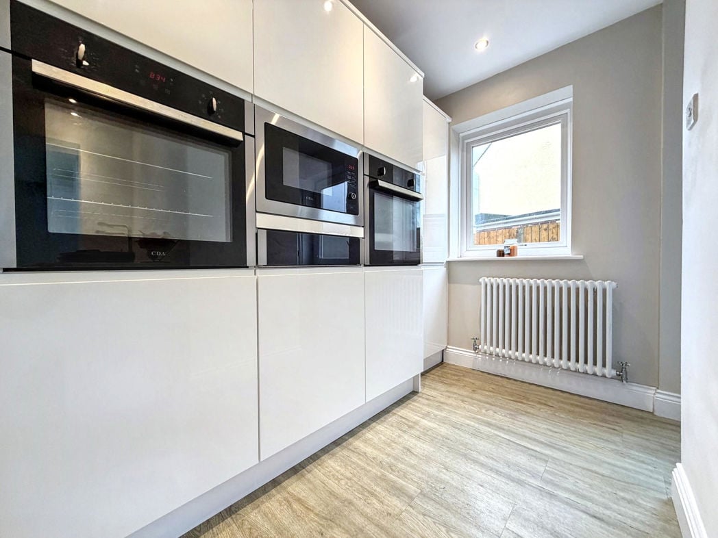 Property image 14 of 30