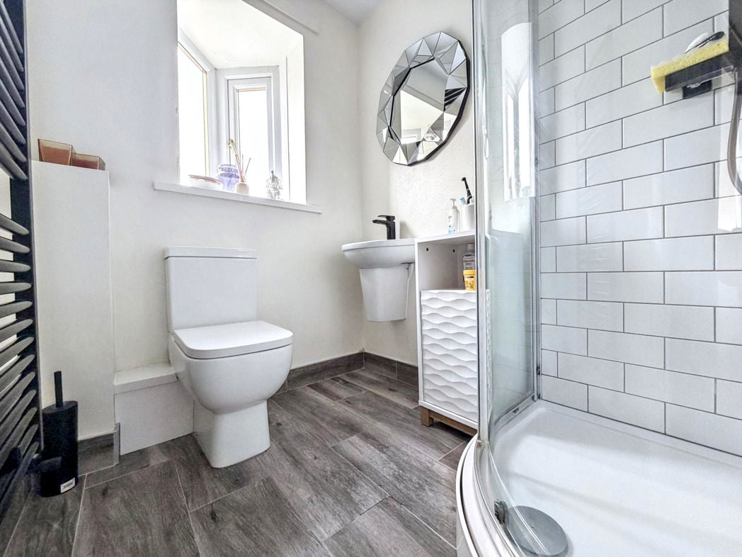 Property image 20 of 30
