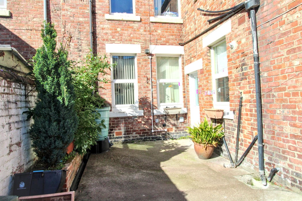 Property image 7 of 7
