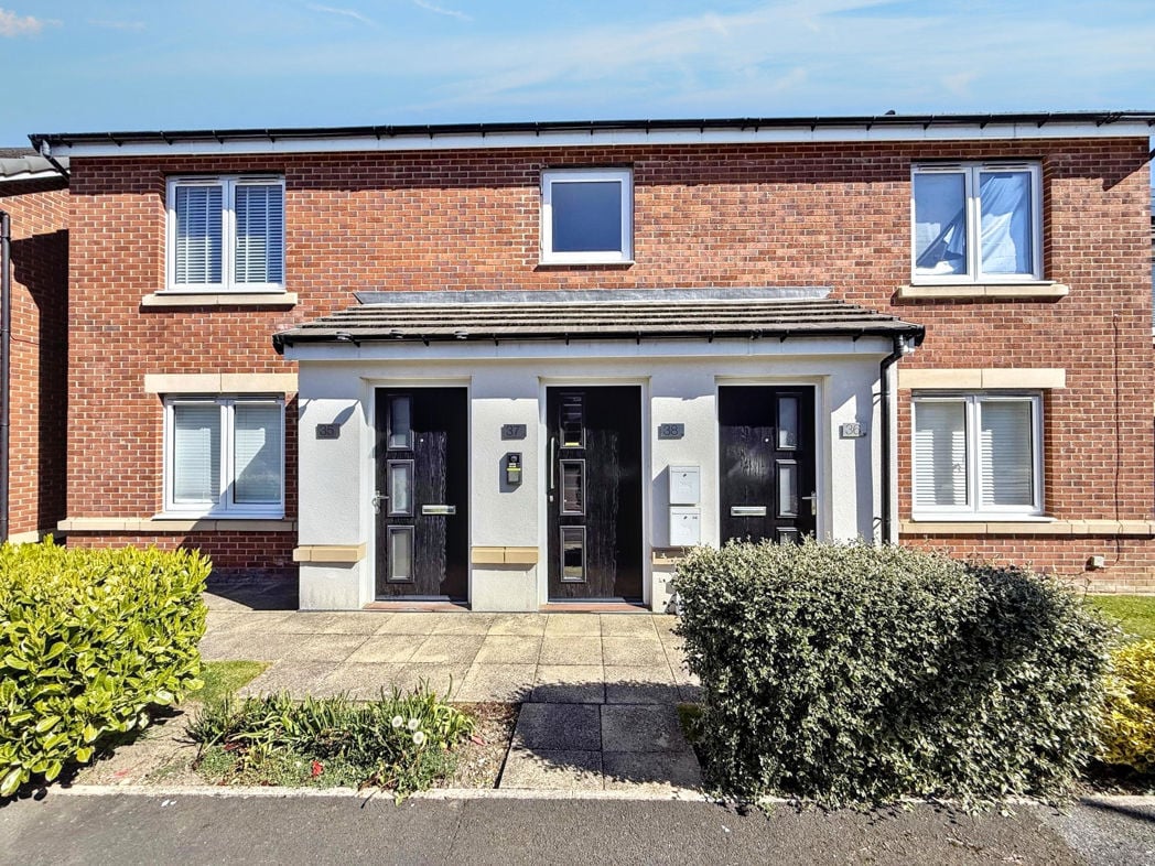 Property image 14 of 15