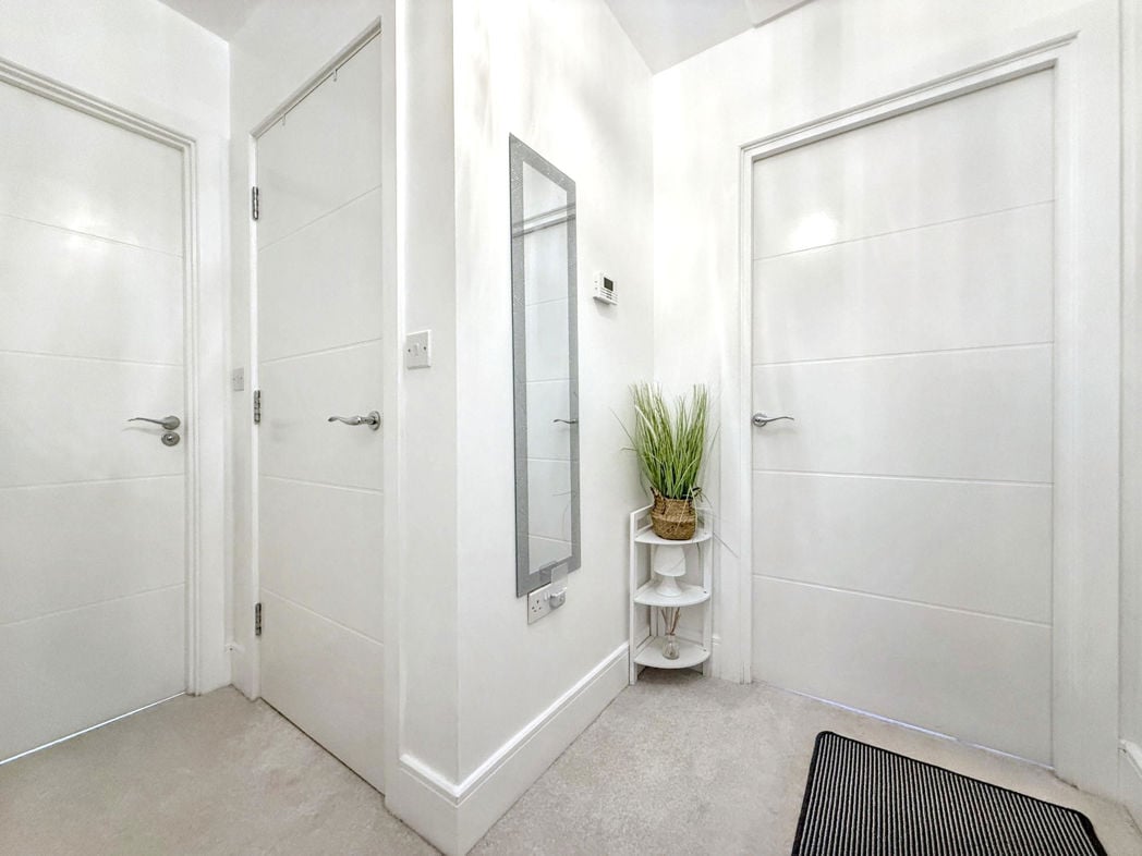 Property image 6 of 15