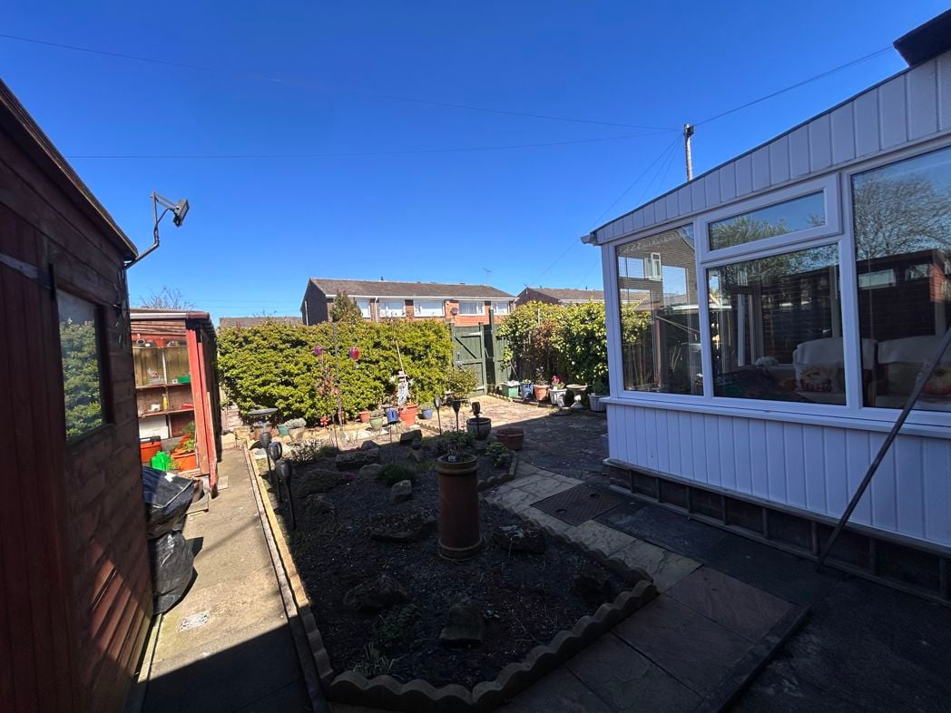 Property image 21 of 23