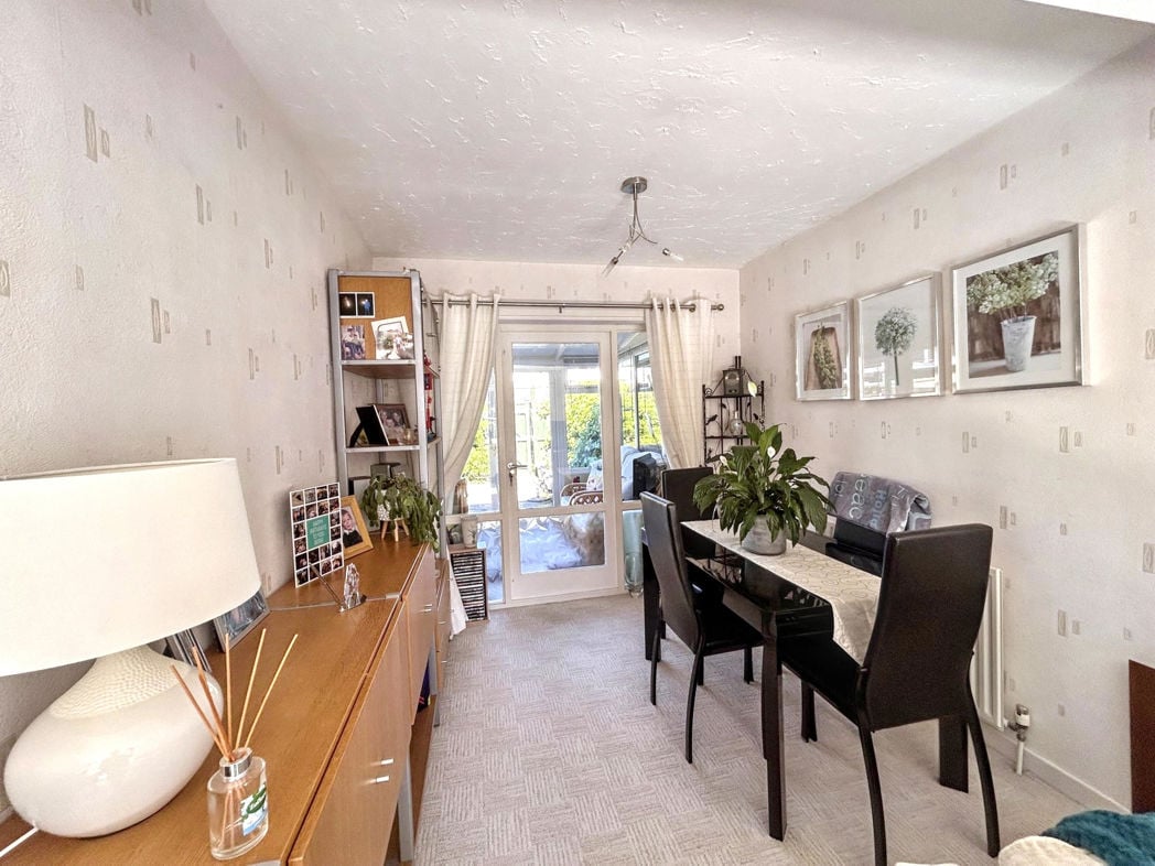 Property image 3 of 23