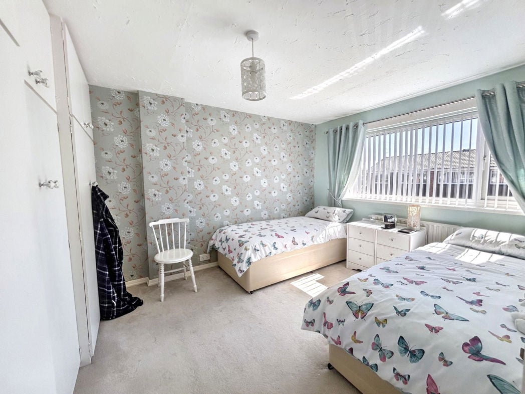 Property image 15 of 23