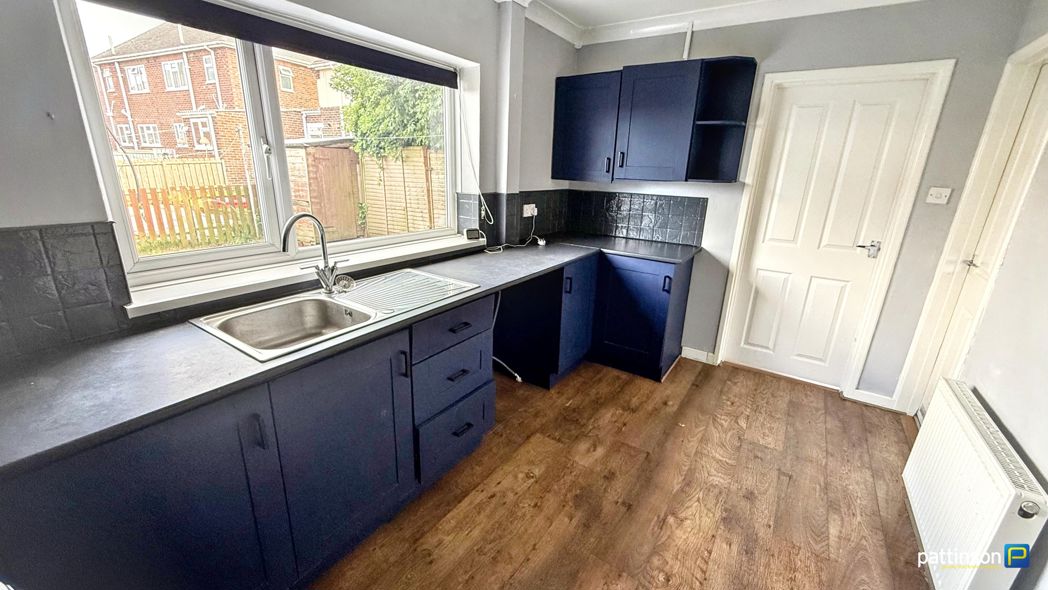 Property image 6 of 16