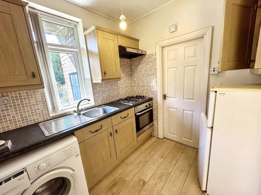 Property image 3 of 7