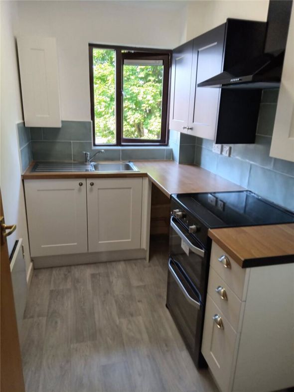 Property image 5 of 7