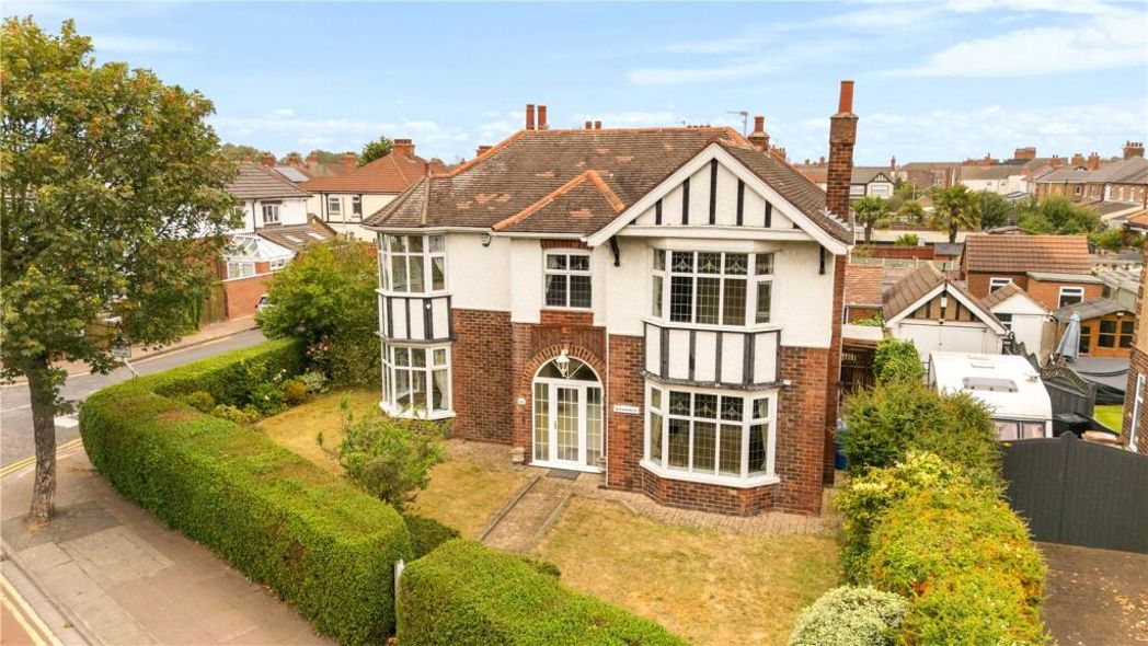 Property image 1 of 40