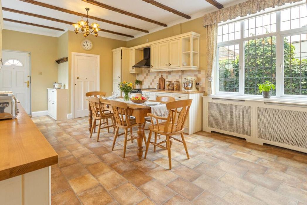 Property image 7 of 40