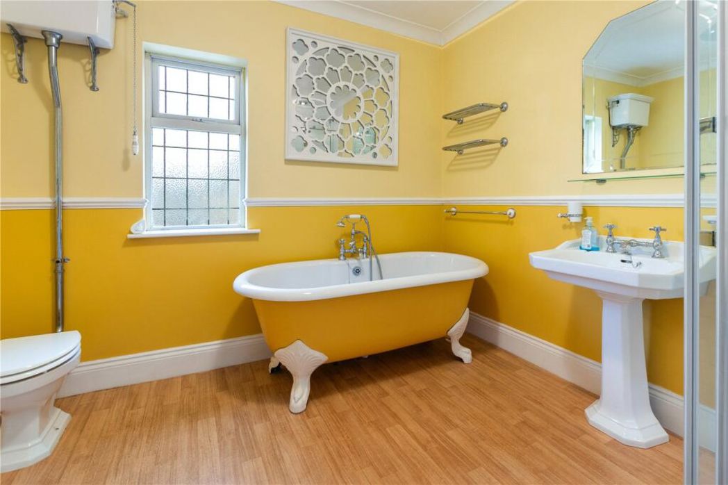 Property image 26 of 40