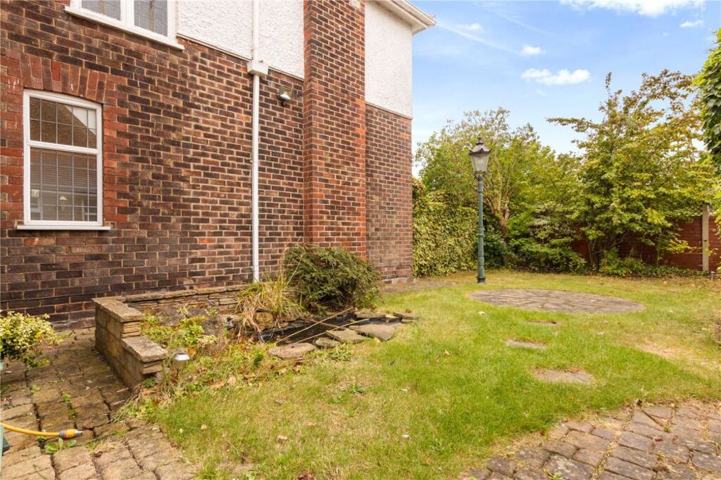 Property image 34 of 40
