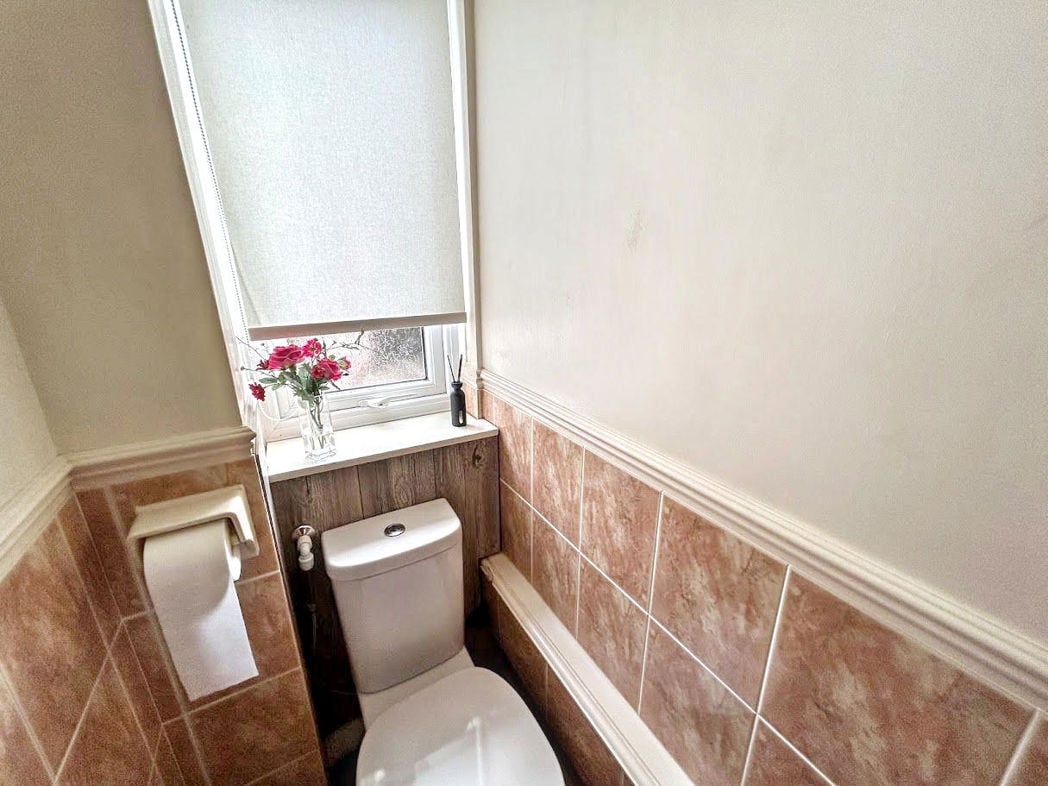 Property image 4 of 10