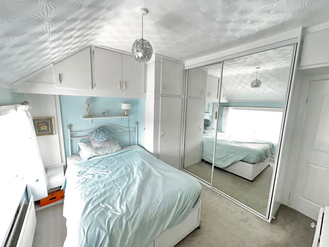 Property image 10 of 16