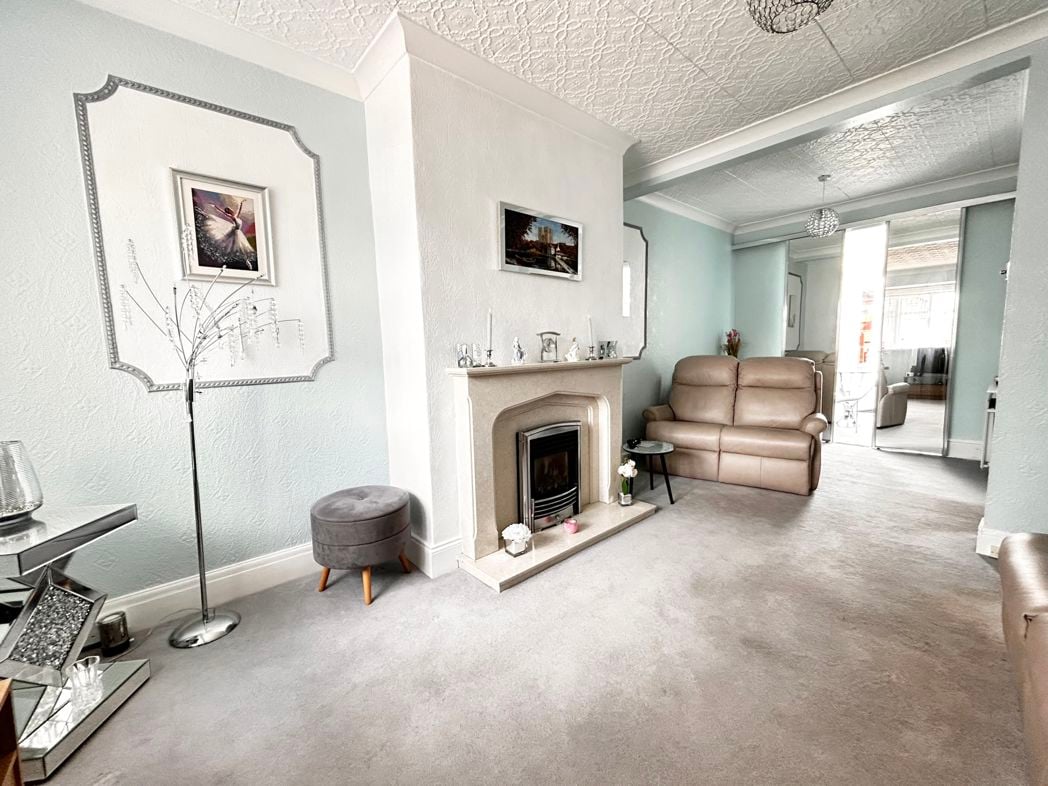 Property image 4 of 16