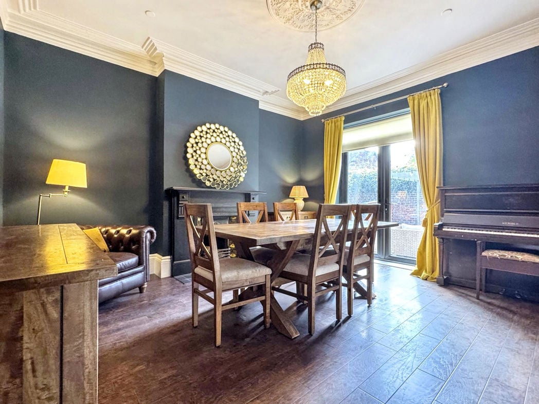 Property image 3 of 39