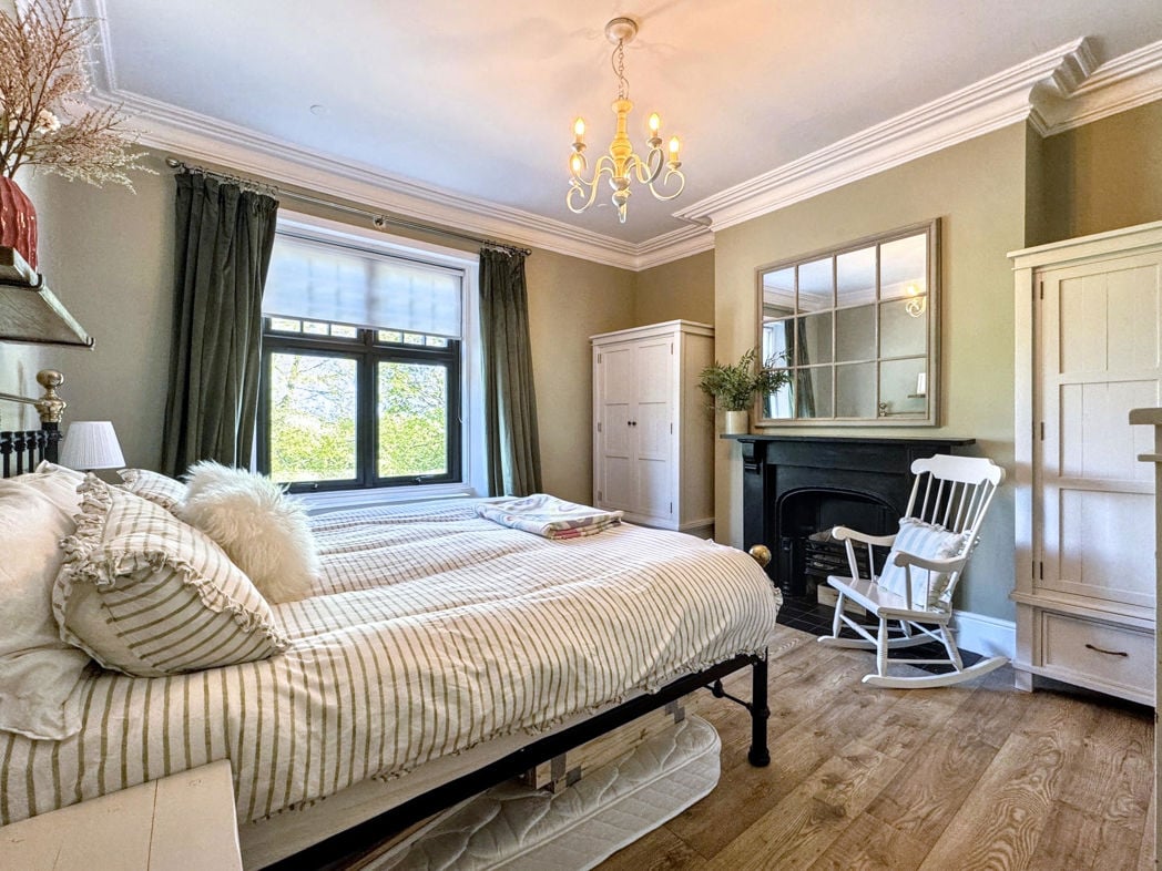 Property image 21 of 39