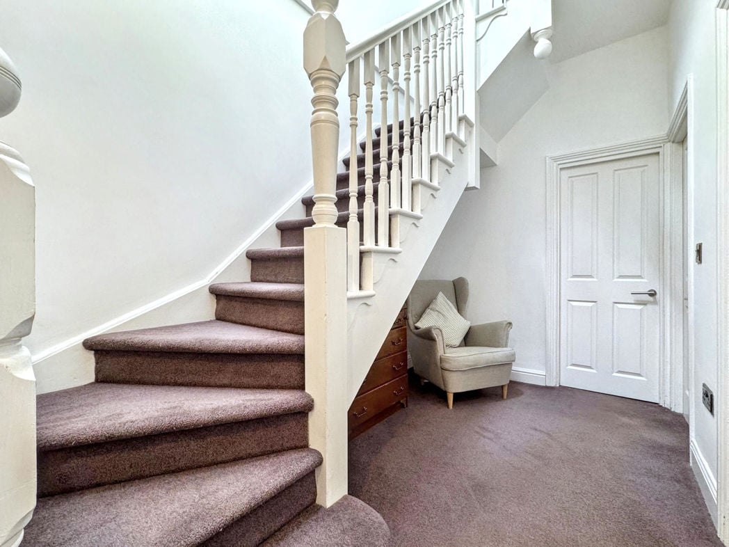 Property image 29 of 39