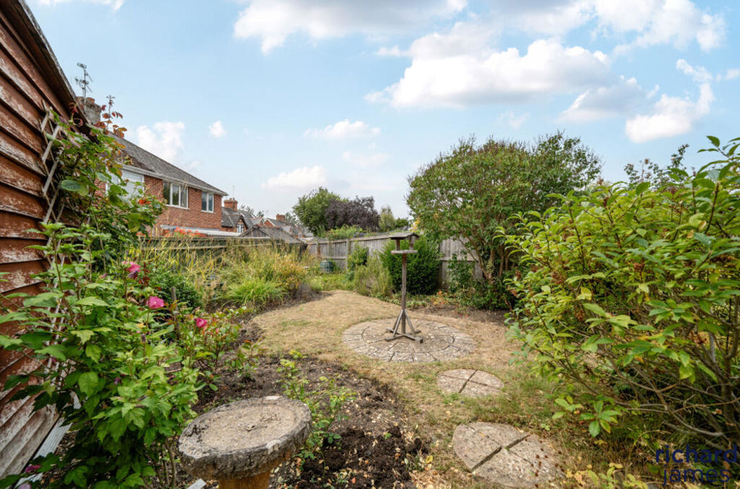 Property image 16 of 19