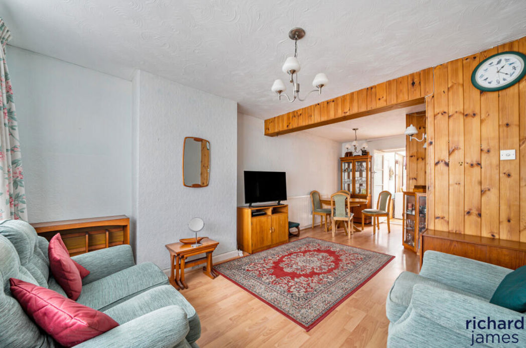 Property image 3 of 19