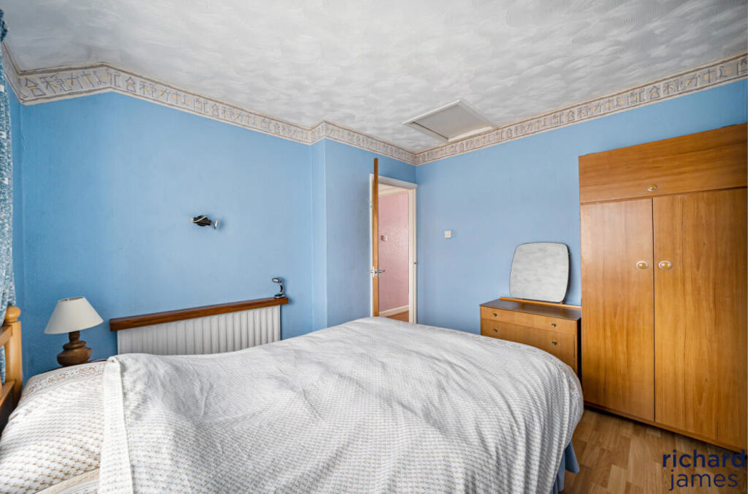 Property image 10 of 19