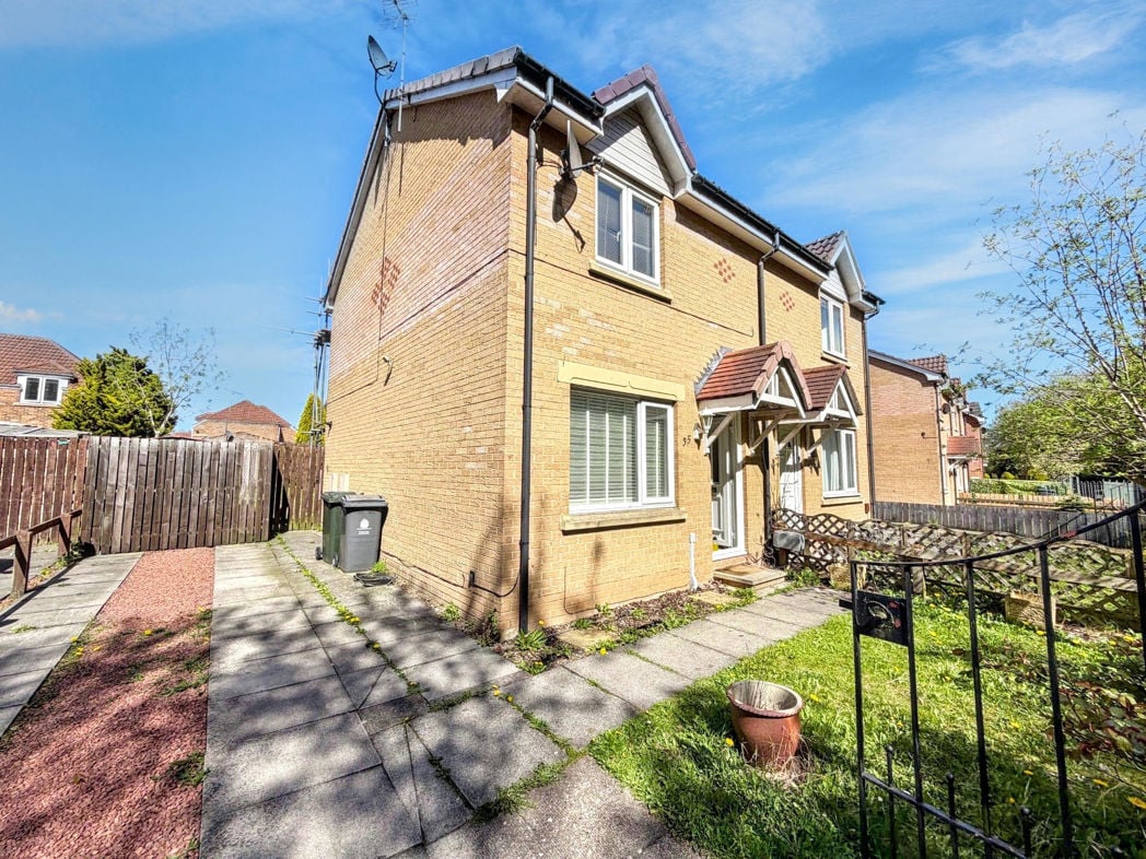 Property image 1 of 11