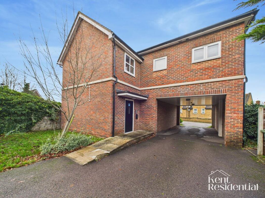 Property image 1 of 9