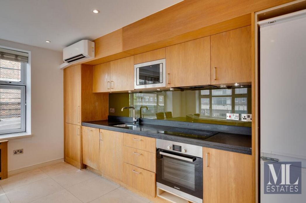 Property image 2 of 8