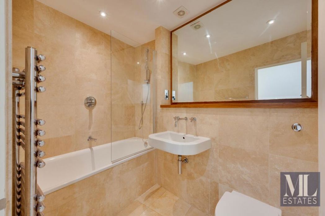 Property image 3 of 8