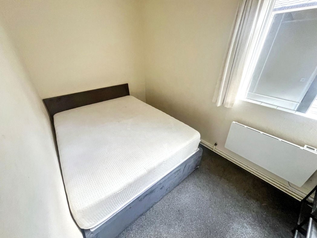 Property image 10 of 11