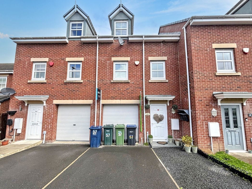 Property image 1 of 12