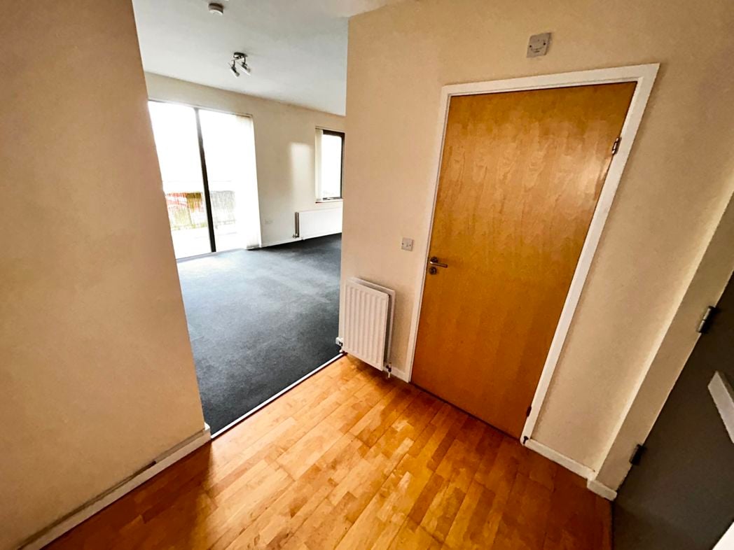 Property image 4 of 13