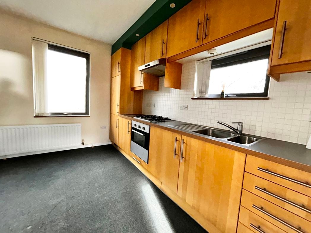Property image 7 of 13