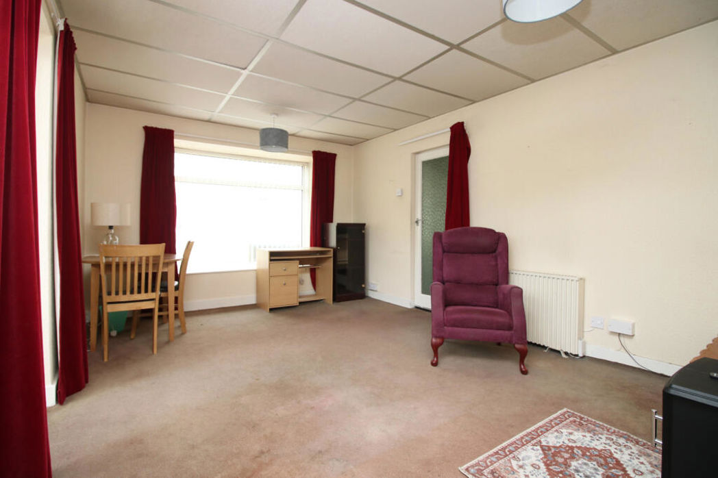 Property image 4 of 17