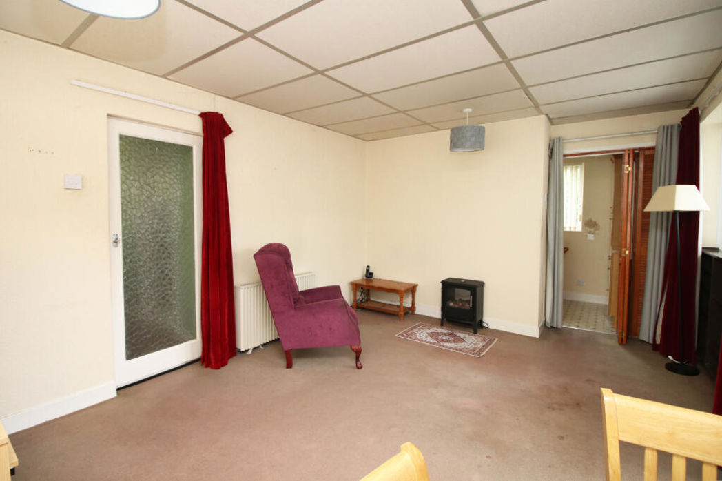 Property image 5 of 17