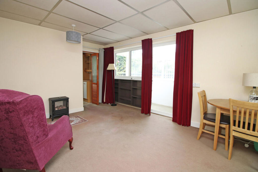 Property image 6 of 17
