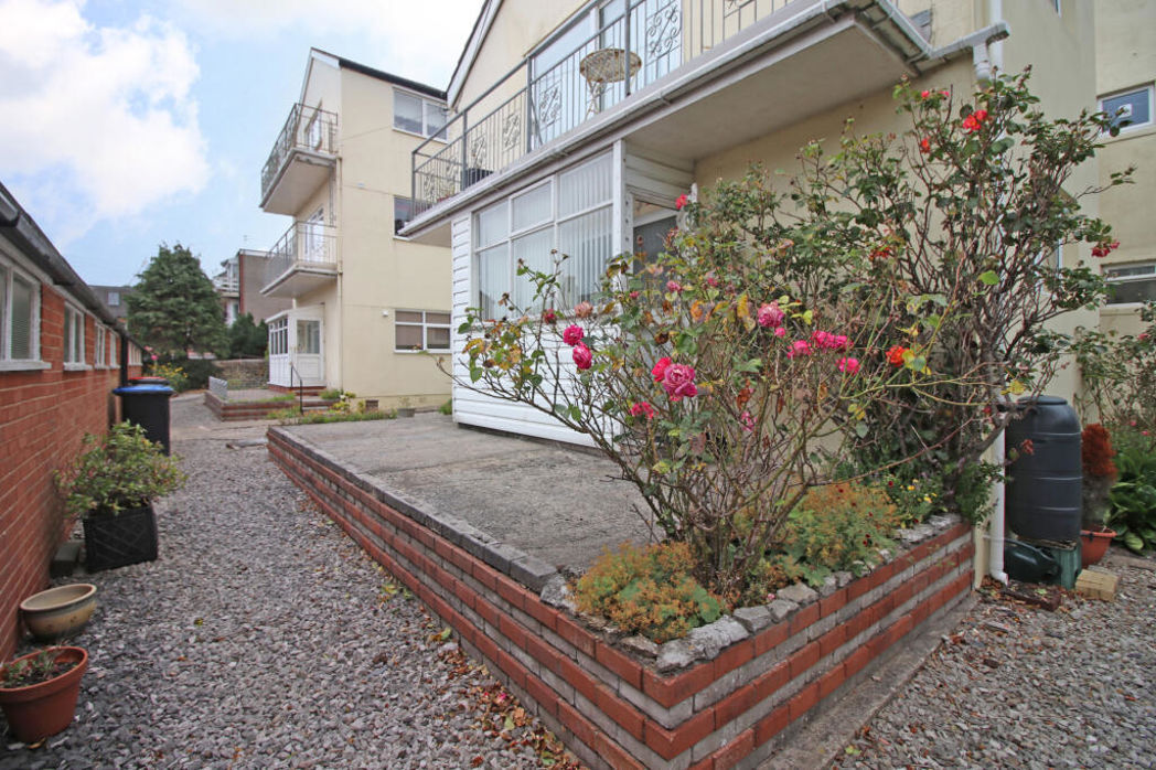 Property image 14 of 17
