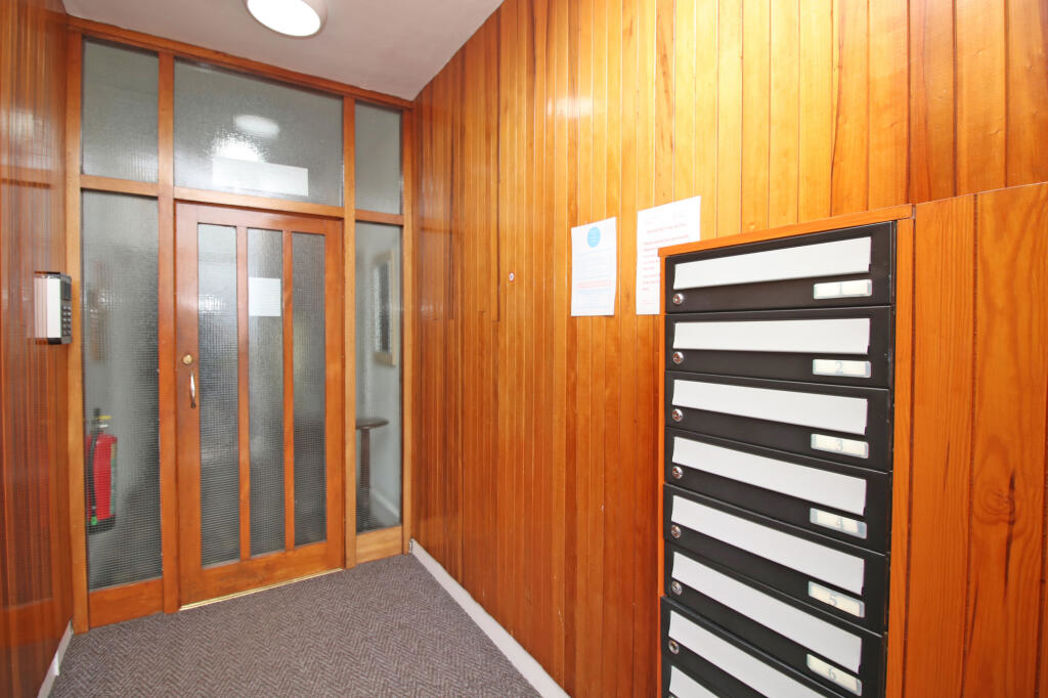 Property image 16 of 17