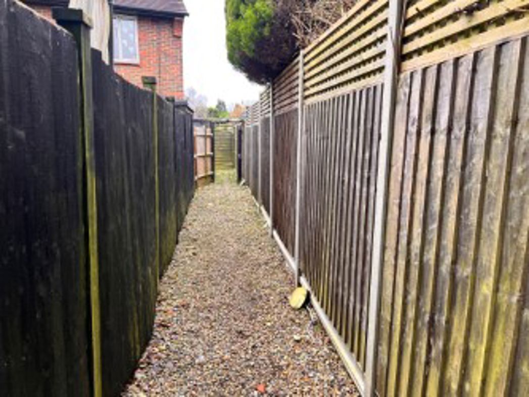 Property image 11 of 23