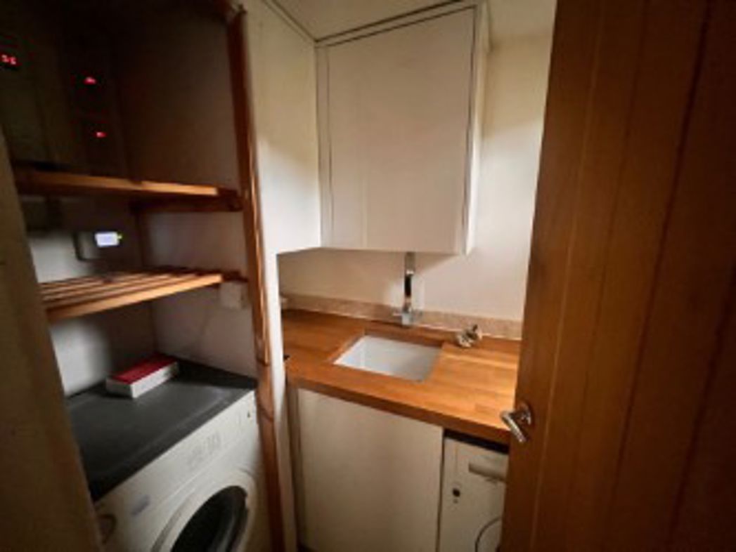 Property image 12 of 23