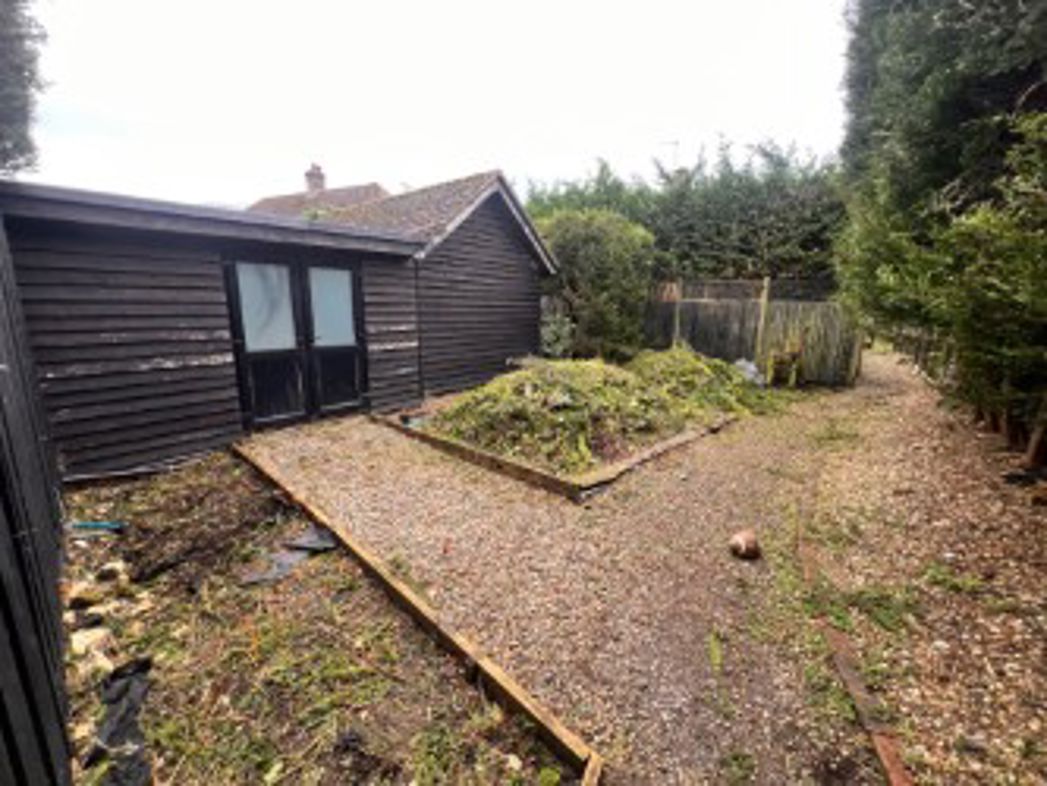 Property image 23 of 23