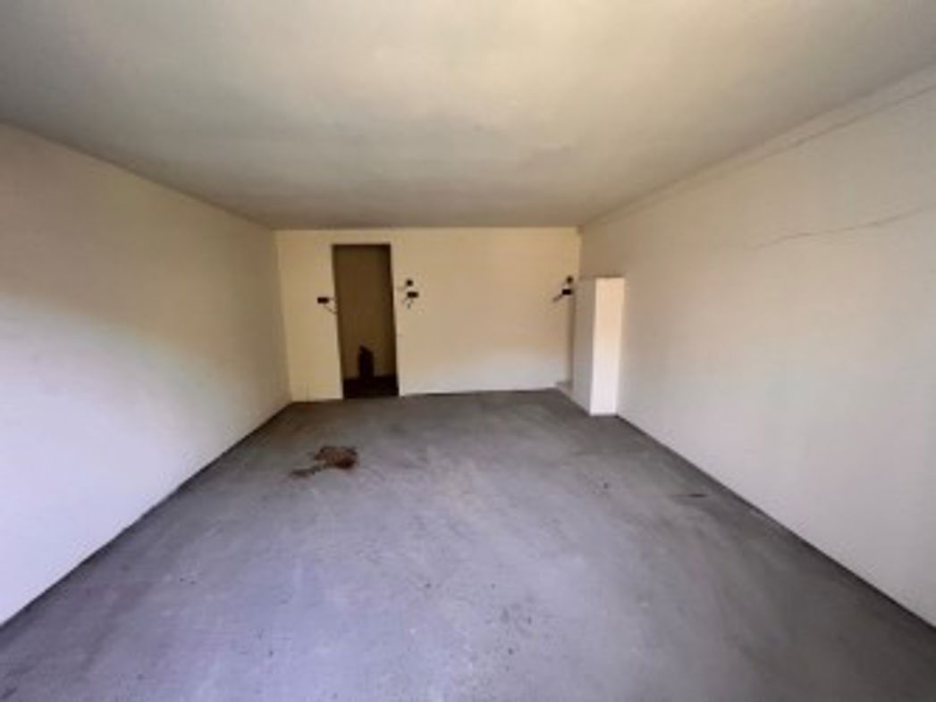 Property image 20 of 23