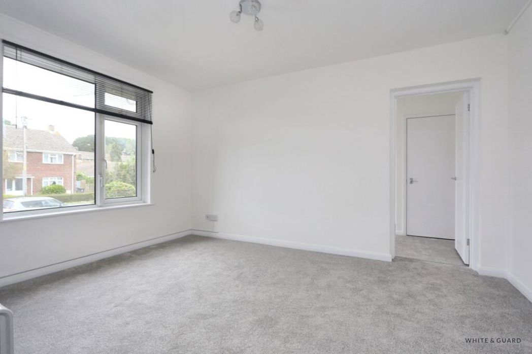 Property image 4 of 7